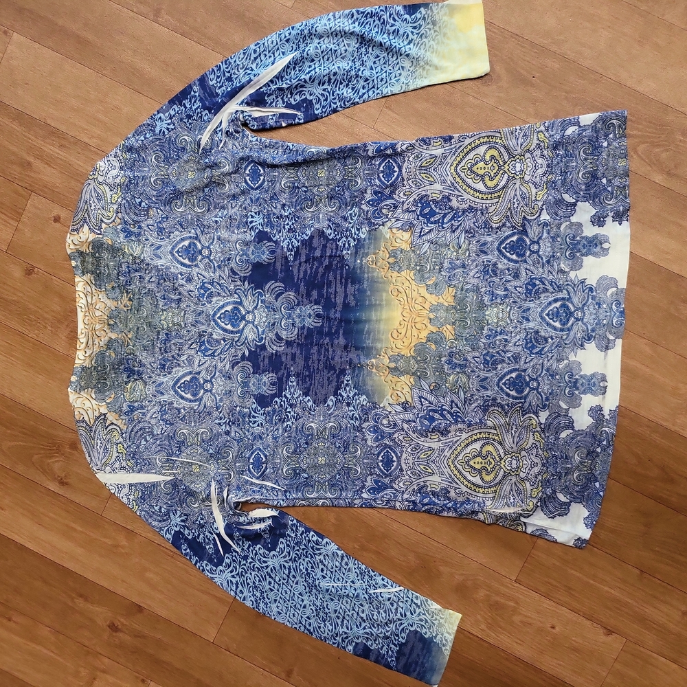 Reba top - Picture 3 of 5